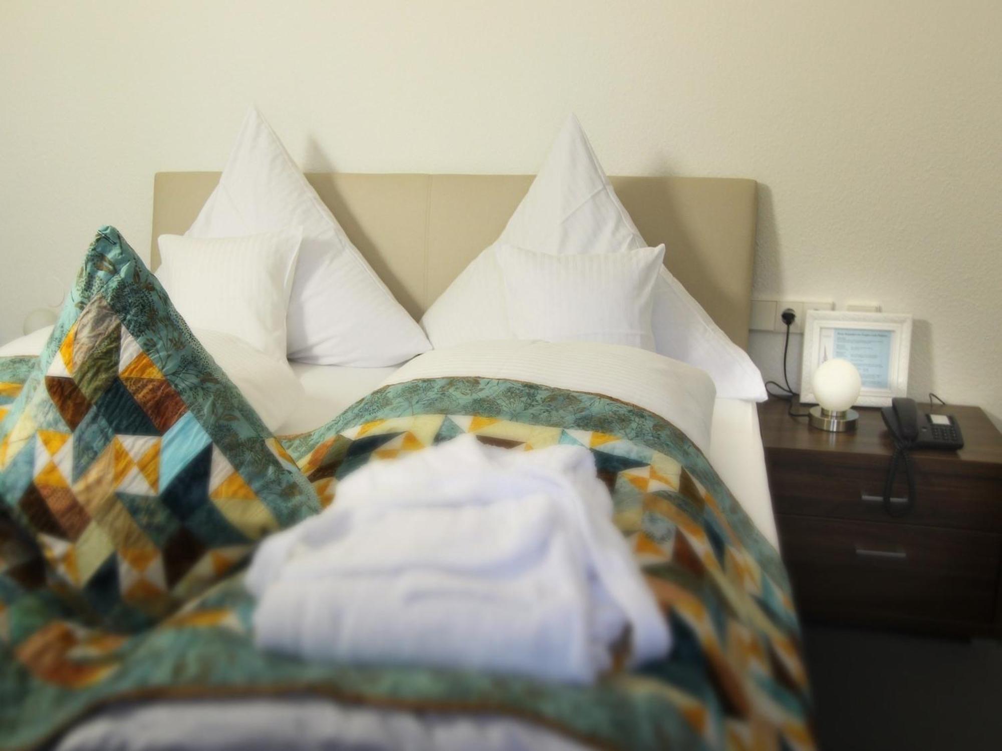 Lupinenhotel Bodensee Sipplingen Room photo
